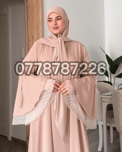 عباءة نَسمة